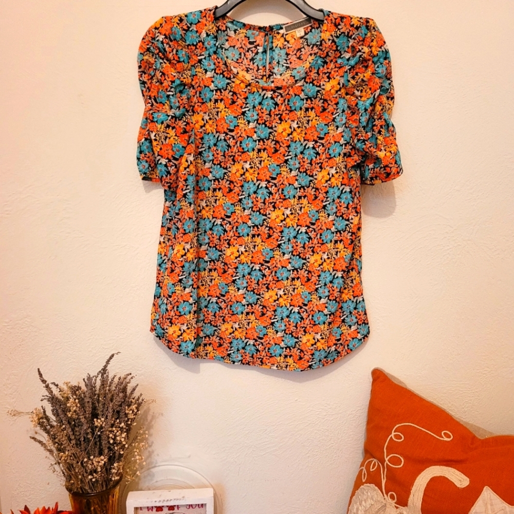 Pleione Floral Top